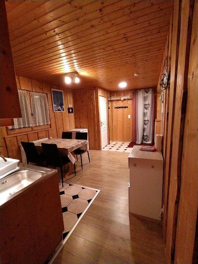 Appartement Daria Prémanon Eksteriør bilde